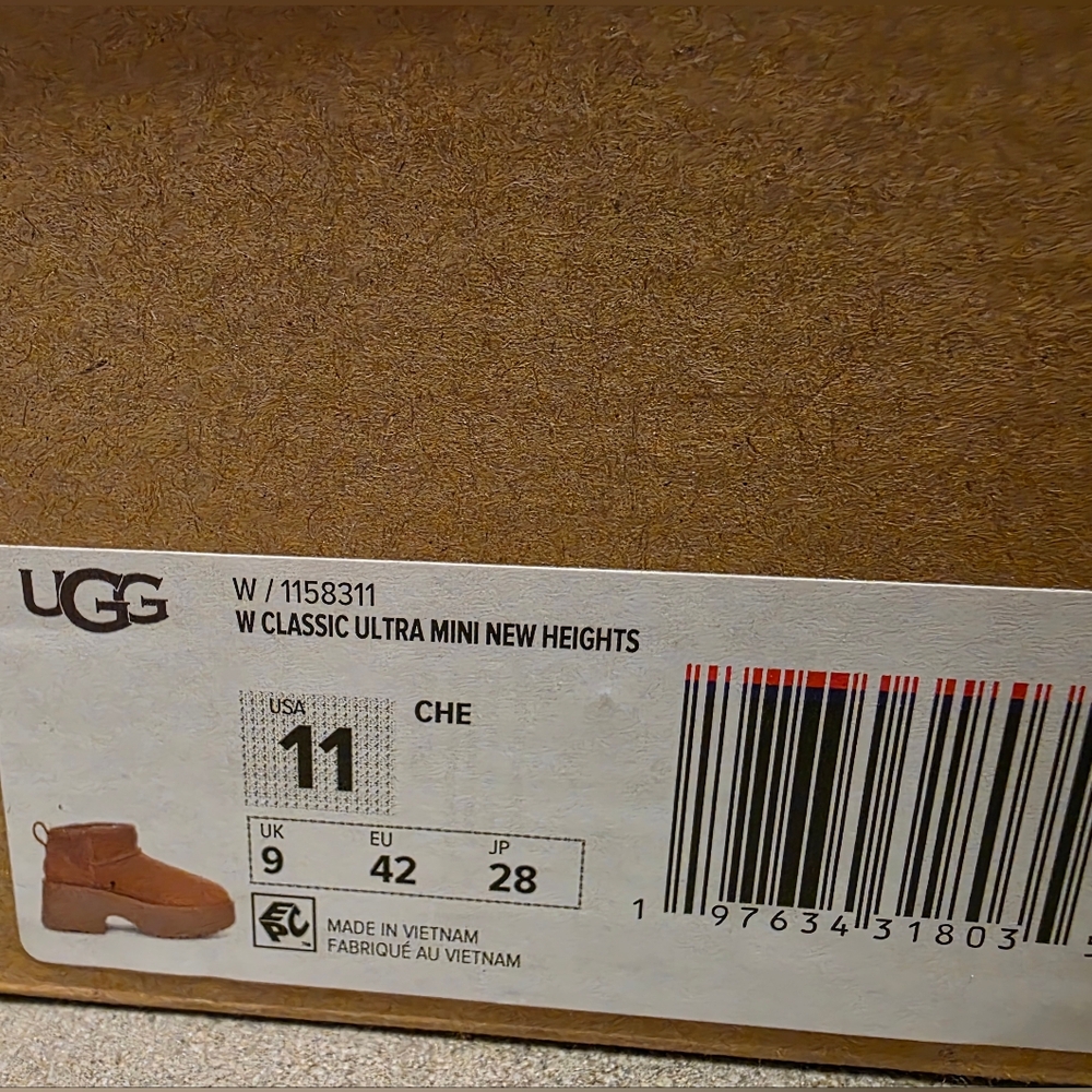 UGG Classic Ultra Mini Boots - Chestnut